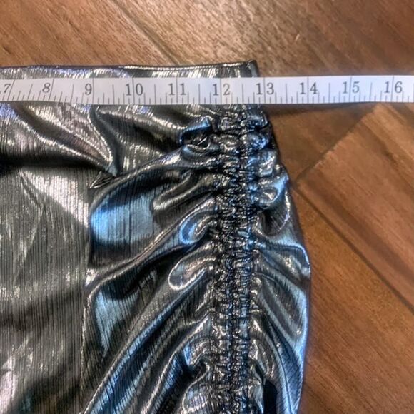 Guess Dex Silver Metallic Shirred Draped Skirt XS - Picture 7 of 8